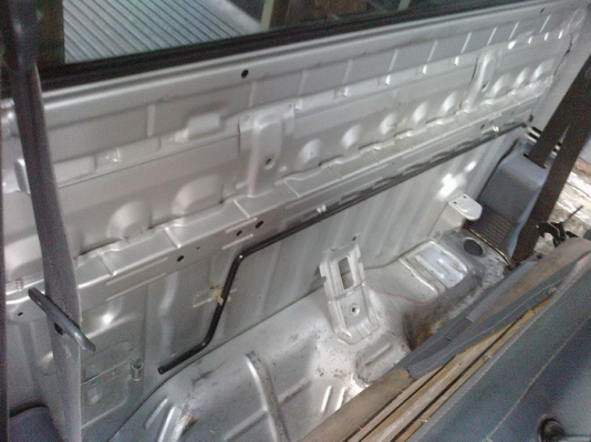 ขาย Toyota Tiger ตอนเดียว พร้อมหลังคาเหล็ก