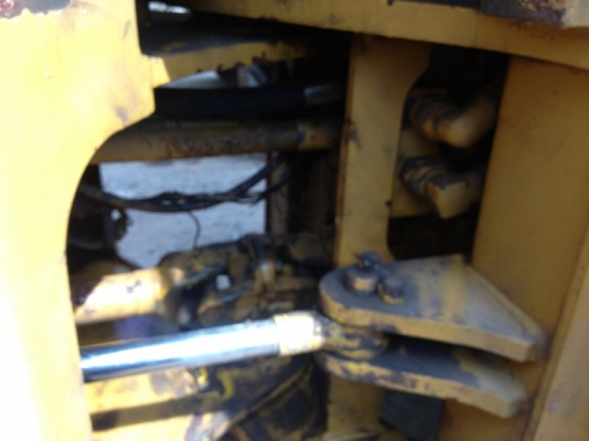 รถตัก HL 712 สนใจติดต่อ 081 - 6079515 รถตัก HL 712 สนใจติดต่อ 081 - 6079515