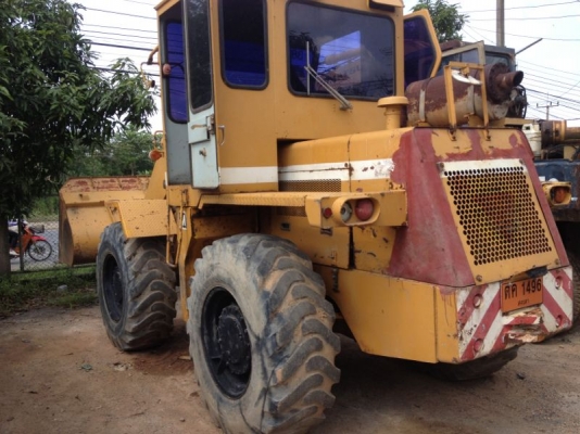 รถตัก HL 712 สนใจติดต่อ 081 - 6079515 รถตัก HL 712 สนใจติดต่อ 081 - 6079515