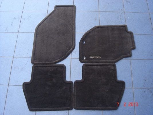 อะไหล่ Volvo 850GLT