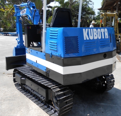 ขายรถขุด KUBOTA KH8  รถเก่านอกปรับสภาพแล้ว