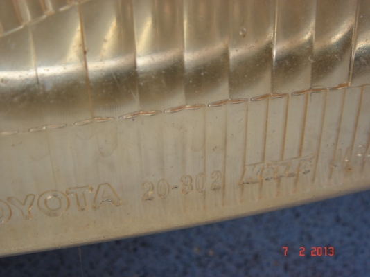 ชุดไฟหน้า+ไฟมุม+ไฟเลี้ยว Toyota ท้ายโด่ง