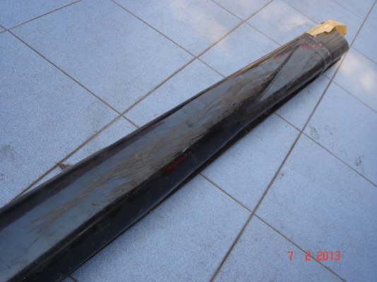 เสกิร์ตข้าง NV แวน ตัวนอก