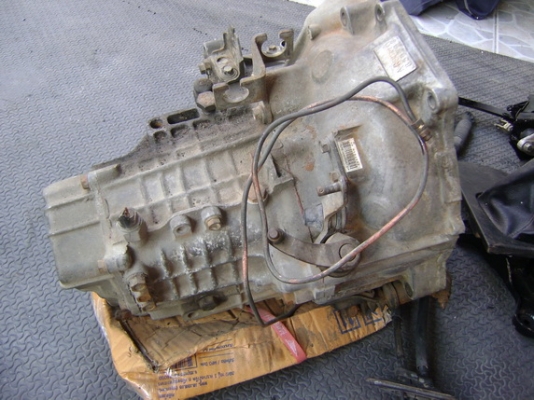 เกียร์ธรรมดาขับสอง 1 ลูก เครื่อง 4G63