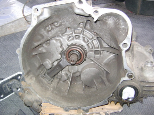 เกียร์ธรรมดาขับสอง 1 ลูก เครื่อง 4G63