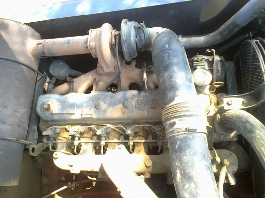 HITACHI ZX200 - 1 สภาพดีมากครับบอดี้สวย ภายในแอร์เย็น ไฟฟ้าหน้าจอครบพร้อม ทำงาน 17,645 ชม. เครื่องยนต์ ISUZU 6BG1 เครื่องแห้งดีแน่นดีไม่มีเยิ้มเลย สเปคอินโดนิเซีย ช่วงล่างเต็มดีครับพร้อมทำงานได้เลย เอกสารเล่มทะเบียนครบพร้อม ราคาต่อรองได้ครับ HITACHI ZX200 - 1 สภาพดีมากครับบอดี้สวย ภายในแอร์เย็น ไฟฟ้าหน้าจอครบพร้อม ทำงาน 17,645 ชม. เครื่องยนต์ ISUZU 6BG1 เครื่องแห้งดีแน่นดีไม่มีเยิ้มเลย สเปคอินโดนิเซีย ช่วงล่างเต็มดีครับพร้อมทำงานได้เลย เอกสารเล่มทะเบียนครบพร้อม ราคาต่อรองได้ครับ