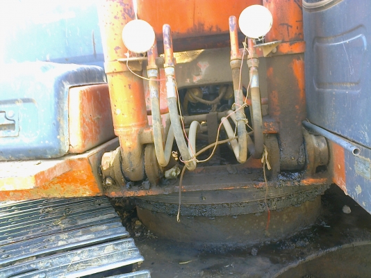 HITACHI ZX200 - 1 สภาพดีมากครับบอดี้สวย ภายในแอร์เย็น ไฟฟ้าหน้าจอครบพร้อม ทำงาน 17,645 ชม. เครื่องยนต์ ISUZU 6BG1 เครื่องแห้งดีแน่นดีไม่มีเยิ้มเลย สเปคอินโดนิเซีย ช่วงล่างเต็มดีครับพร้อมทำงานได้เลย เอกสารเล่มทะเบียนครบพร้อม ราคาต่อรองได้ครับ HITACHI ZX200 - 1 สภาพดีมากครับบอดี้สวย ภายในแอร์เย็น ไฟฟ้าหน้าจอครบพร้อม ทำงาน 17,645 ชม. เครื่องยนต์ ISUZU 6BG1 เครื่องแห้งดีแน่นดีไม่มีเยิ้มเลย สเปคอินโดนิเซีย ช่วงล่างเต็มดีครับพร้อมทำงานได้เลย เอกสารเล่มทะเบียนครบพร้อม ราคาต่อรองได้ครับ