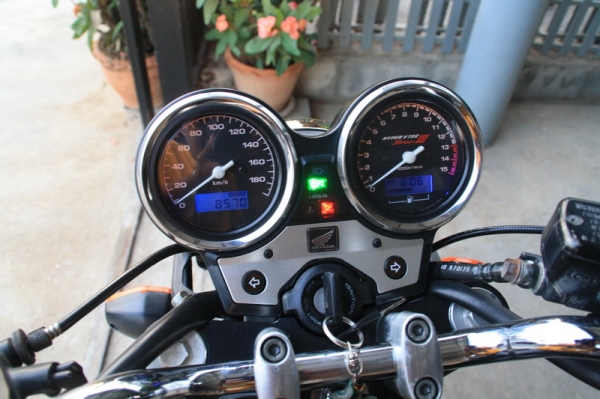 ขาย CB 400 เทค 3  ปี 2005 รถเพิ่งประกอบ วิ่งน้อย สรรพสามิตแท้ั ปลายเลส 138000