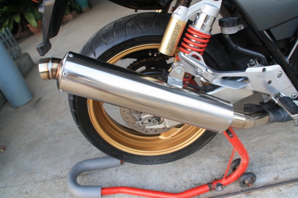 ขาย CB 400 เทค 3  ปี 2005 รถเพิ่งประกอบ วิ่งน้อย สรรพสามิตแท้ั ปลายเลส 138000