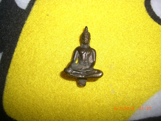 พระยอดธงเสาร์ 5 หลวงปู่เฮ็น วัดดอนทอง  สระบุรี รุ่นแรกสร้างถวายวัดศิลางู เกาะสมุย ปี 2539