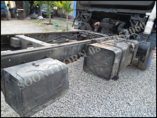 ขายด่วน รถบรรทุก 6 ล้อ ISUZU NPR 115 แรง รถห้างแท้ หัวคัซซี  สภาพเดิมๆ พร้อมใช้งาน ราคาสุดคุ้ม