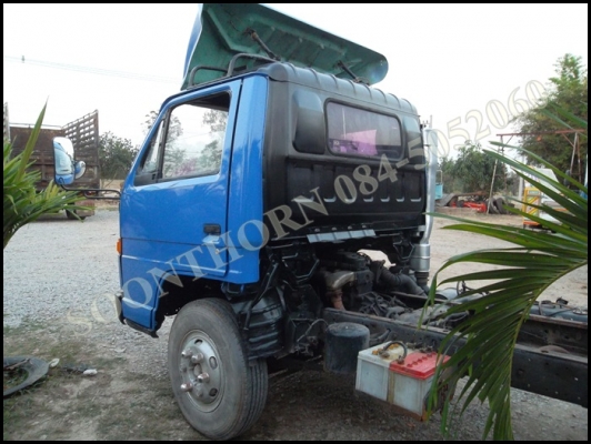 ขายด่วน รถบรรทุก 6 ล้อ ISUZU NPR 115 แรง รถห้างแท้ หัวคัซซี  สภาพเดิมๆ พร้อมใช้งาน ราคาสุดคุ้ม