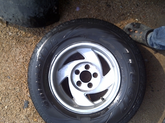 ล้อใบพัดพร้อมยาง ครบ4วง ไม่คดไม่ดุ้ง