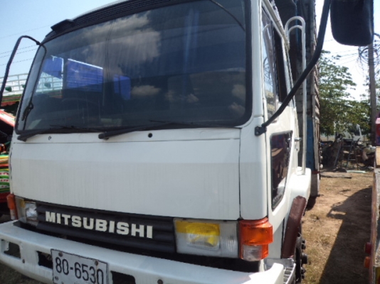 ขายรถมิตซู10ล้อ สภาพดีพร้อมใช้งานคับ