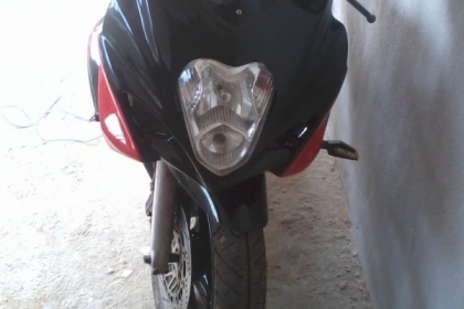 ขาย SUZUKI GSX K5-6  400 RR ทะเบียนแท้ โอนขงส่งได้เลย เครื่องแน่น วิ่ง 200+