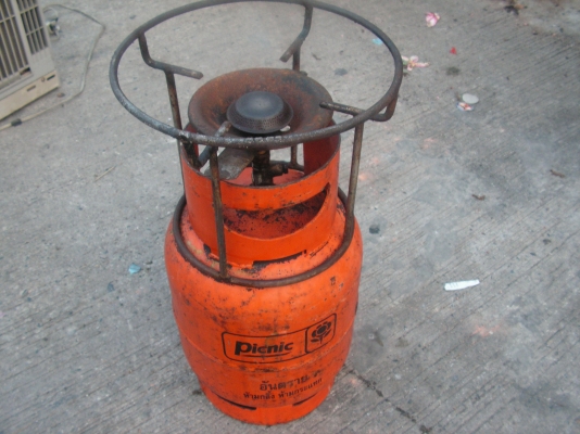 ถังแก็สปิคนิค(พี่อุทิศอยู่เพชรบูรณ์รับไปดูเเลต่อเเล้วครับ)