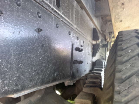 รถนิสสัน UD 10 ล้อดั๊ม 230 แรงม้า สนใจติดต่อ 081 - 6079515 รถนิสสัน UD 10 ล้อดั๊ม 230 แรงม้า สนใจติดต่อ 081 - 6079515