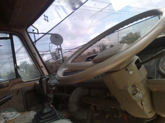 รถนิสสัน UD 10 ล้อดั๊ม 230 แรงม้า สนใจติดต่อ 081 - 6079515 รถนิสสัน UD 10 ล้อดั๊ม 230 แรงม้า สนใจติดต่อ 081 - 6079515