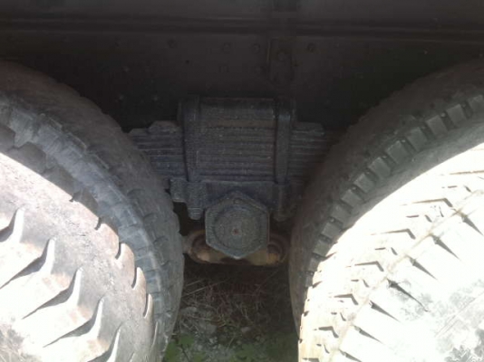 รถนิสสัน UD 10 ล้อดั๊ม 230 แรงม้า สนใจติดต่อ 081 - 6079515 รถนิสสัน UD 10 ล้อดั๊ม 230 แรงม้า สนใจติดต่อ 081 - 6079515