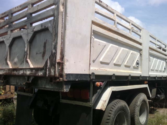 รถนิสสัน UD 10 ล้อดั๊ม 230 แรงม้า สนใจติดต่อ 081 - 6079515 รถนิสสัน UD 10 ล้อดั๊ม 230 แรงม้า สนใจติดต่อ 081 - 6079515