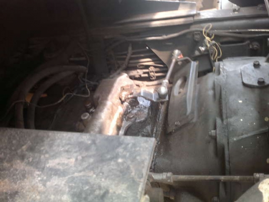 รถนิสสัน UD 10 ล้อดั๊ม 230 แรงม้า สนใจติดต่อ 081 - 6079515 รถนิสสัน UD 10 ล้อดั๊ม 230 แรงม้า สนใจติดต่อ 081 - 6079515