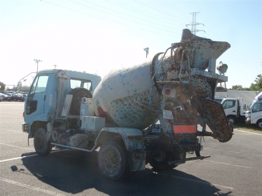 รถโม่ปูน 6 ล้อ HINO FC3H นำเข้ามือสองจากญี่ปุ่น รถโม่ปูน 6 ล้อ HINO FC3H นำเข้ามือสองจากญี่ปุ่น