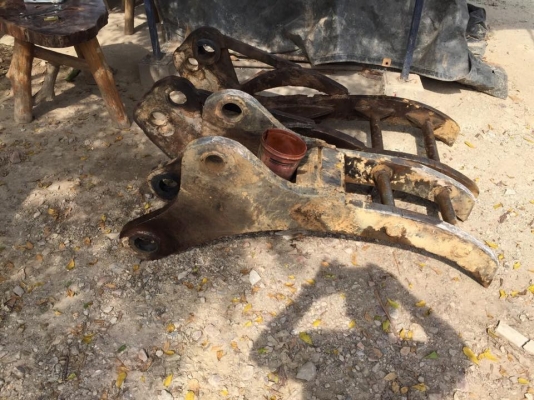 หัวคีบไม้-เหล็ก แมคโคของ รุ่น 200 ทุกรุ่นใช้งานได้เลย