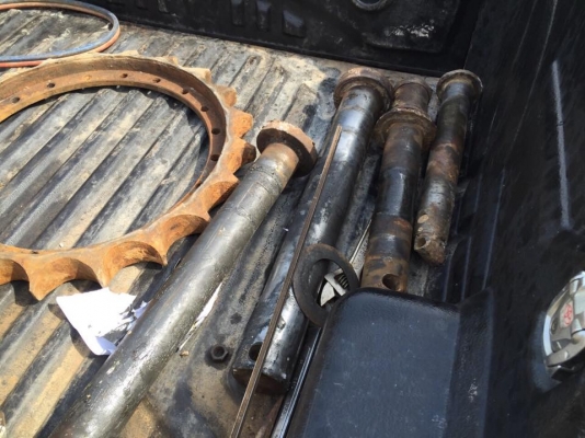 หัวคีบไม้-เหล็ก แมคโคของ รุ่น 200 ทุกรุ่นใช้งานได้เลย