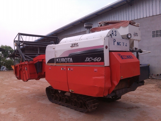 ขายรถเกี่ยวคูโบต้า,DC. 60 Puls. ปี54  1554 =ช.ม นวดสปริง สวยๆครับเล่มทะเบียนพร้อมโอนครับ..