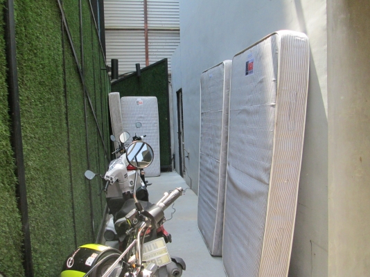 ที่นอนโรงแรมแถวสยามแสคร์   มี 20 ท่อน  พร้อมส่ง 18000บาท