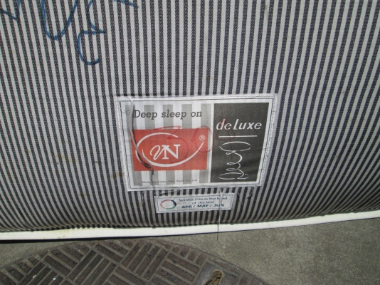 ที่นอนโรงแรมแถวสยามแสคร์   มี 20 ท่อน  พร้อมส่ง 18000บาท