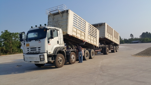 ขายรถพ่วง 24 ล้อ แม่.ลูก กระบะเหล็กคอกเกษตรดั้ม อู่.สามมิตรตัวใหม่ ISUZU 360 ปี.มิ.ย.52 รถสวยครับ ยางเต็ม ราคา.2550000 สนใจโทรเลย ขายรถพ่วง 24 ล้อ แม่.ลูก กระบะเหล็กคอกเกษตรดั้ม อู่.สามมิตรตัวใหม่ ISUZU 360 ปี.มิ.ย.52 รถสวยครับ ยางเต็ม ราคา.2550000 สนใจโทรเลย