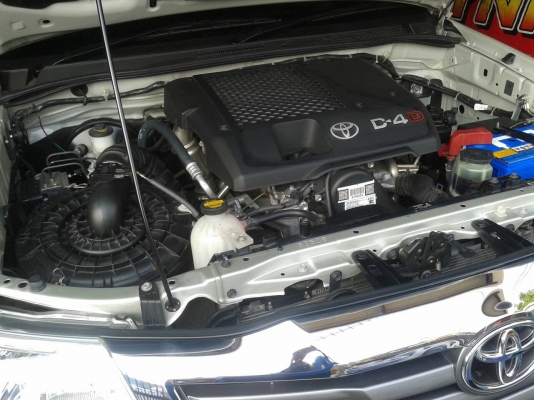 Toyota Vigo champ 2.5 VN Turbo 4 ประตู Prerunner Toyota Vigo champ 2.5 VN Turbo 4 ประตู Prerunner