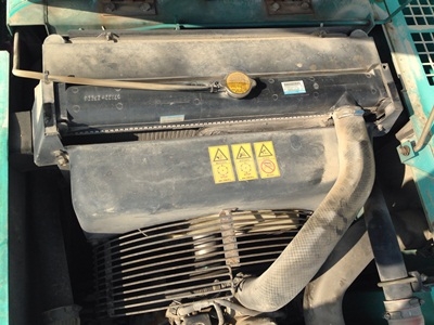 รถขุด Kobelco SK200-6ES #YN10-39881 เครื่องยนต์ Mitsubishi สนใจโทร. 080-6565422 (หนิง)