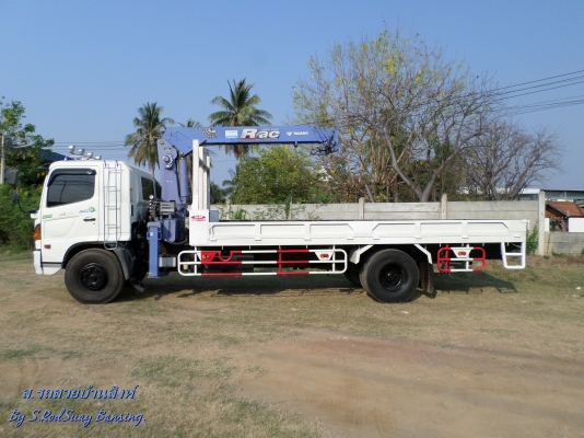 ขาย 6 ล้อ ฮีโน่ เมก้า เครน 5 ตัน  212 แรง  7.30 ม. รวมเครน ปี 2005  เครนทาดาโน่ 4 ปลอก 3 ชัก ขาเหลี่ยม รุ่นใหม่ ท้องวี สภาพสวยสุด ๆ เครื่องแน่น คัสซีสวย พร้อมใช้งาน     ชมรถก่อนได้ครับ สนใจติดต่อได้ที่  081-9425443  081-5715326