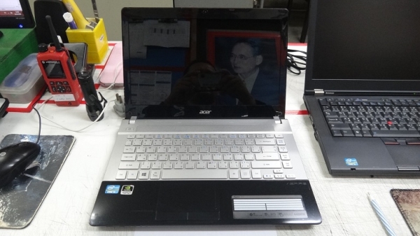 ACER  ASPIRE  V3-471G Core i5