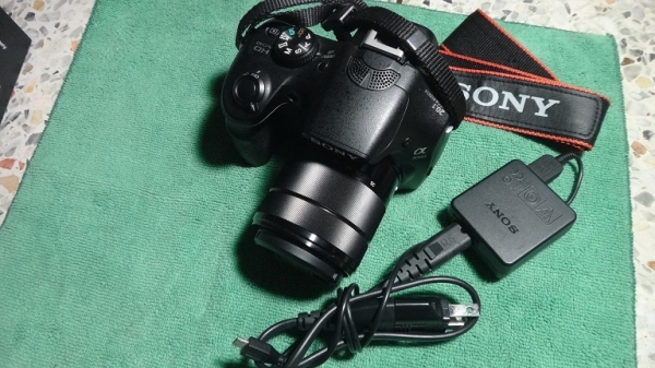 กล้อง DSLR  Sony A3000