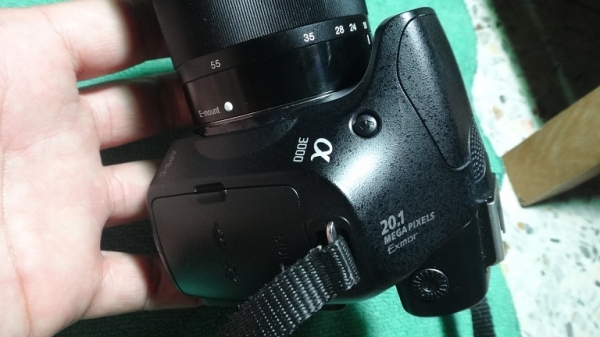 กล้อง DSLR  Sony A3000