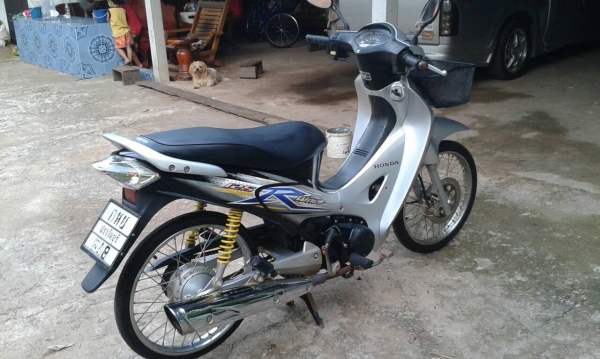 wave 125