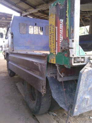 หกล้อ อีซูซุ KS115 ฝากดำ สภาพดีช่วงล่างใหญ่ท้าย F พร้อมใช้งาน เล่มทะเบียน ภาษีเต็ม พร้อมโอน ราคา285000บ ต่อรองได้