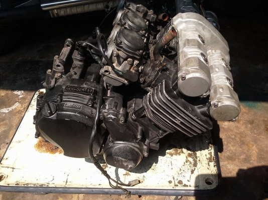 เครื่องFZ400 fazer เครื่องFZ400 fazer