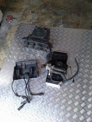 เครื่องFZ400 fazer เครื่องFZ400 fazer