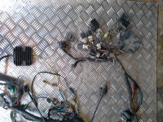 เครื่องFZ400 fazer เครื่องFZ400 fazer