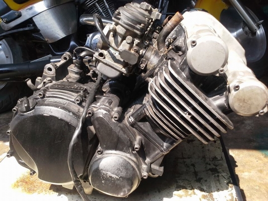 เครื่องFZ400 fazer เครื่องFZ400 fazer