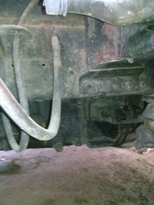 หกล้อ อีซูซุ KSดั้ม115แรง-4-BD-1ฝากดำ สภาพดีช่วงล่างใหญ่ท้าย F พร้อมใช้งาน เล่มทะเบียน ภาษีเต็ม พร้อมโอน ราคา285000บ ต่อรองได้ ครับ