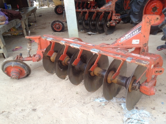 ขายผาน DH246Fตราช้าง รุ่นใหม่สภาพเดิมๆสวยคับ  อยู่ สุรินทร์