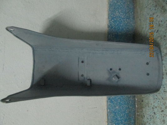 ขายบังโคลนหลัง Dt125 (โมโน)เป็นเหล็กตีใหม่ กอ๊ปแท้ ขายบังโคลนหลัง Dt125 (โมโน)เป็นเหล็กตีใหม่ กอ๊ปแท้