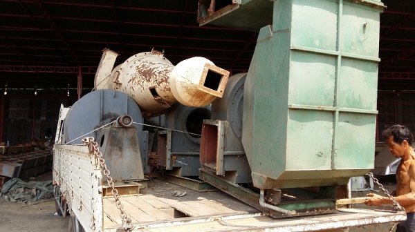 พัดลมโบเวอร์ครับ ตัวใหญ๋ ๆ