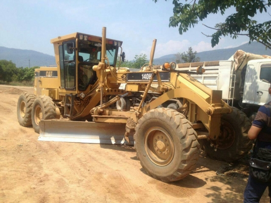 ขายรถเกรด CAT140 H สภาพสวยพร้อมใช้ ราคาต่อรองได้ ติดต่อ อ๊อฟ พิจิตร 086-737-9991 ขายรถเกรด CAT140 H สภาพสวยพร้อมใช้ ราคาต่อรองได้ ติดต่อ อ๊อฟ พิจิตร 086-737-9991