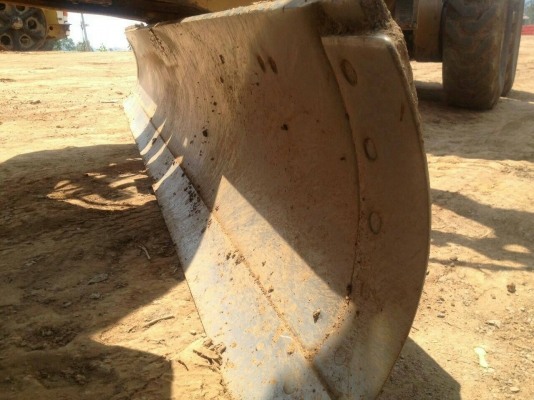 ขายรถเกรด CAT140 H สภาพสวยพร้อมใช้ ราคาต่อรองได้ ติดต่อ อ๊อฟ พิจิตร 086-737-9991 ขายรถเกรด CAT140 H สภาพสวยพร้อมใช้ ราคาต่อรองได้ ติดต่อ อ๊อฟ พิจิตร 086-737-9991